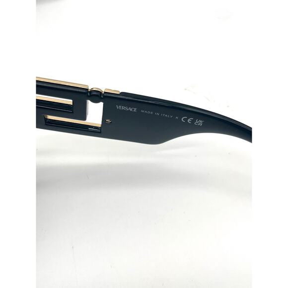 VERSACE NEW IN BOX Sunglasses, Black with Gold Medusa Accents 4402, Retails $394 main image 5
